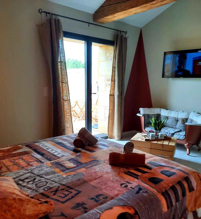 Bien Etre Simple Hotel Villajou Eksteriør billede